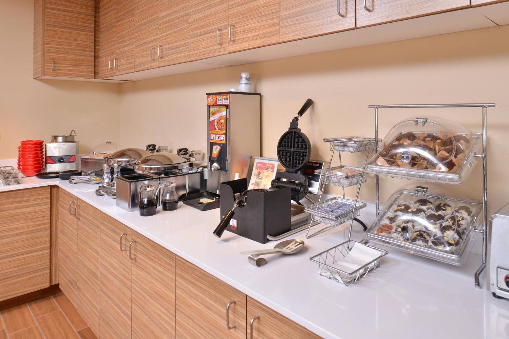Towneplace Suites By Marriott Gillette Εξωτερικό φωτογραφία