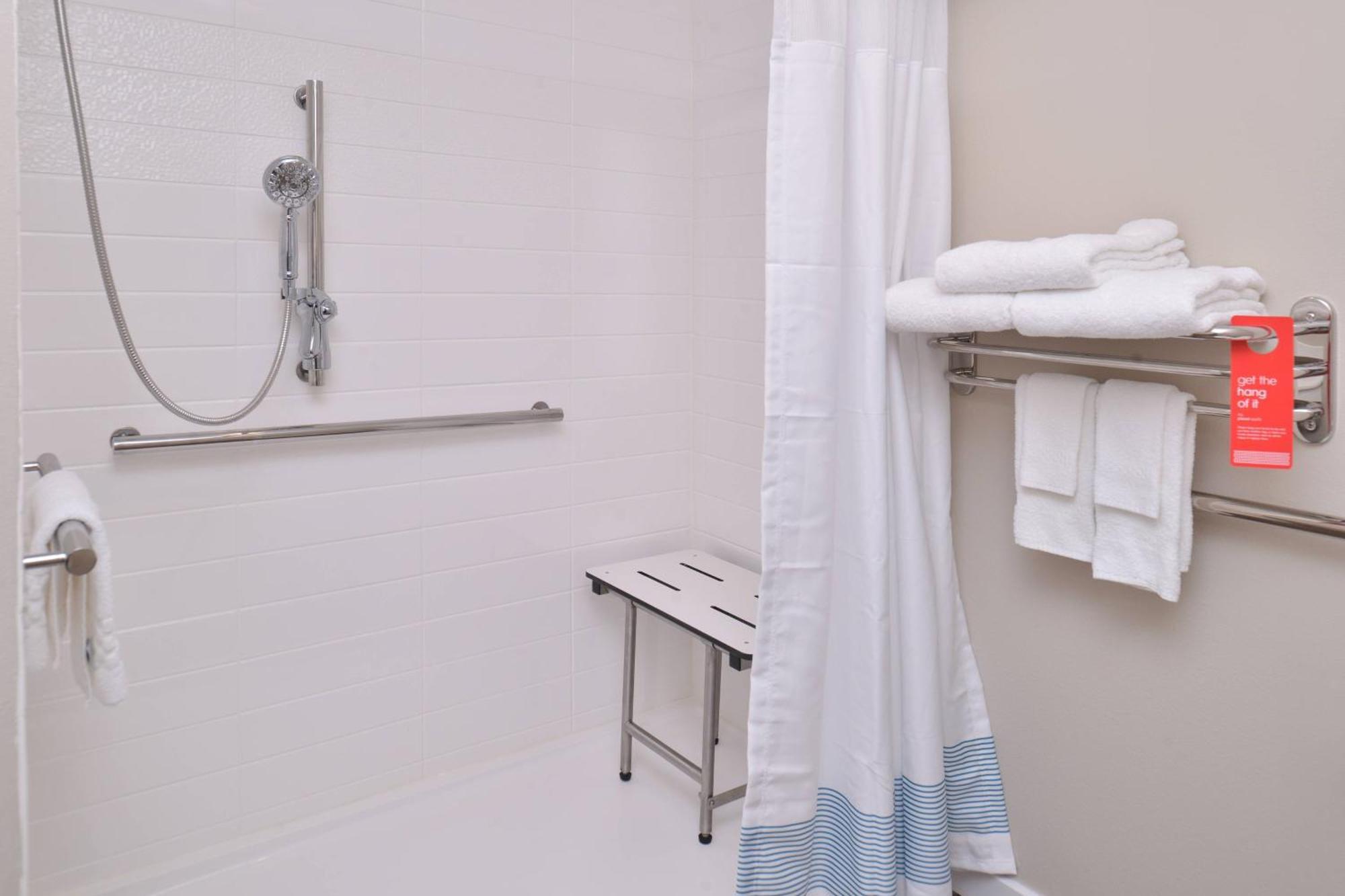 Towneplace Suites By Marriott Gillette Εξωτερικό φωτογραφία